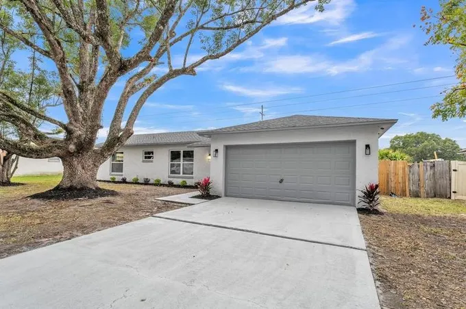 4614 Lemans Dr, Orlando, FL 32808 - MLS O6165777 for Sale