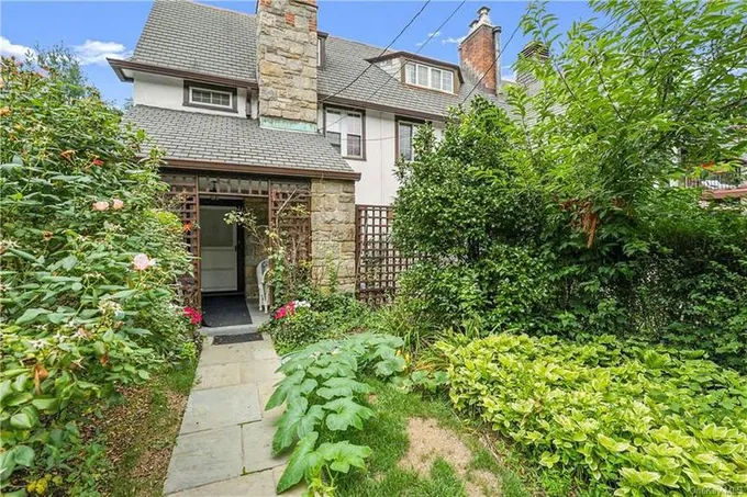 89 KENSINGTON RD, Bronxville, NY 10708 Condo/Townhouse For Sale  MLS# H6269476