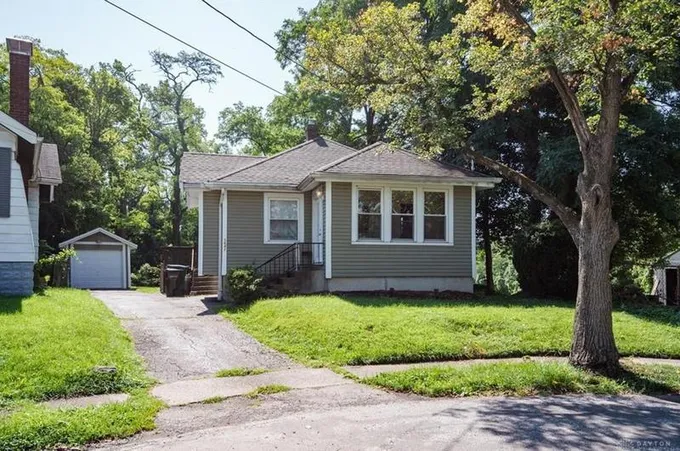 5642 Lawndale Pl, Cincinnati, OH 45212 - MLS 893073 for Sale