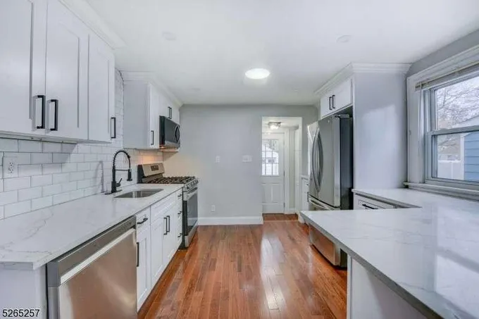 139 Butler Ave, Roselle Park, NJ 07204  620449737 for Sale