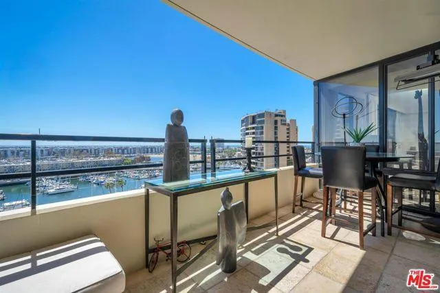 4314 Marina City 720, Marina del Rey CA 90292 for Sale