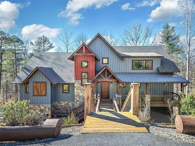 30 Franklin Trace Drive, Asheville, NC 28804  621169913 for Sale