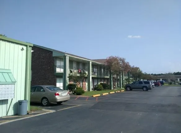 Oakdale Manor Apartments - 2203 Aldine Mail Route Road - Houston, TX Apartments for Rent
