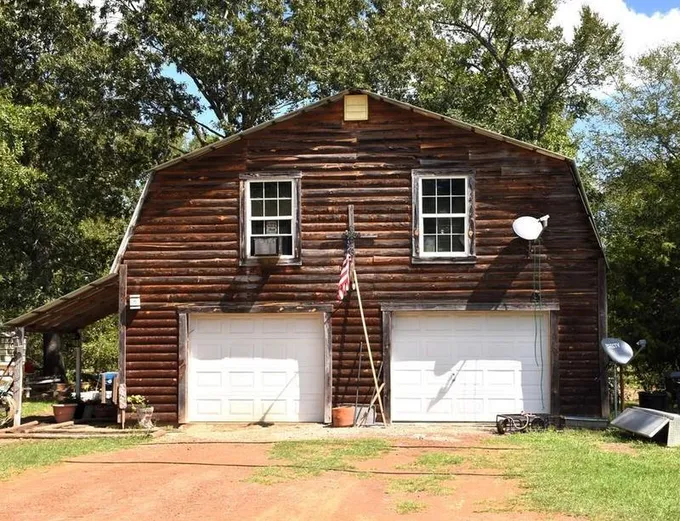 949 Acr 130, ELKHART, TX 75839 for Sale