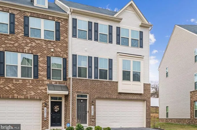 10012 Dorsey Ln, Lanham, MD 20706 - MLS MDPG2100500 for Sale