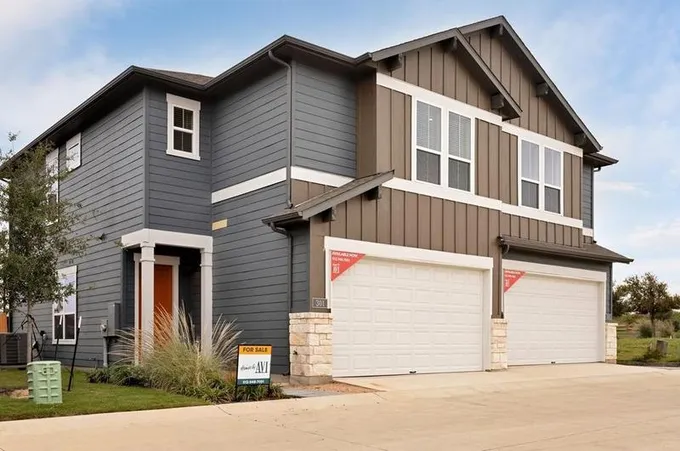 1020 Vista View Dr #301, Georgetown, TX 78626 - MLS 8391236 for Sale