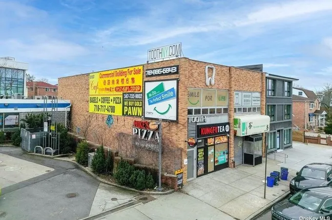61-07 Utopia Pkwy, Fresh Meadows, NY 11365 - MLS 3468862 for Sale