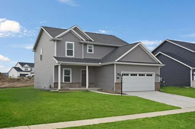 716 Cole Ln, Mahomet, IL 61853 - MLS 11816152 for Sale