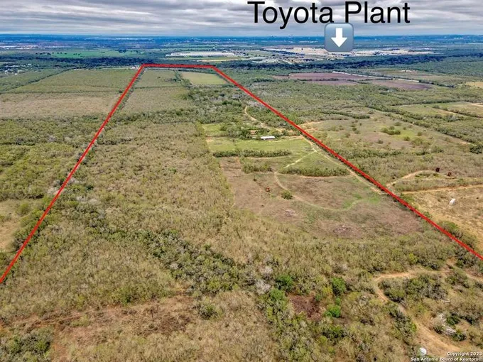 2660 W JETT RD, San Antonio, TX 78264-3422 for Sale