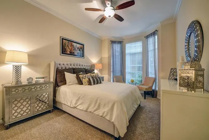 5353 Memorial Dr #1046, Houston, TX 77007 for Rent