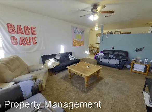 1532 Pipher Ln - Manhattan, KS 66502 - Home For Rent