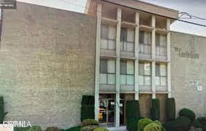 1035 S. Myrtle Ave. - 10  Corinthian Apartments for Sale