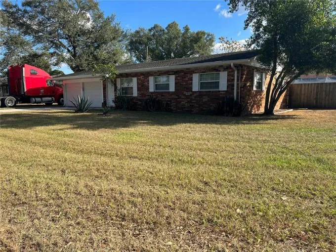 3520 COLLEEN DR, LAKELAND, FL 33810 Single Family Residence For Sale  MLS# T3481060