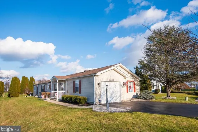 1102 Harvest Ln, North Wales, PA 19454 - MLS PAMC2092052 for Sale