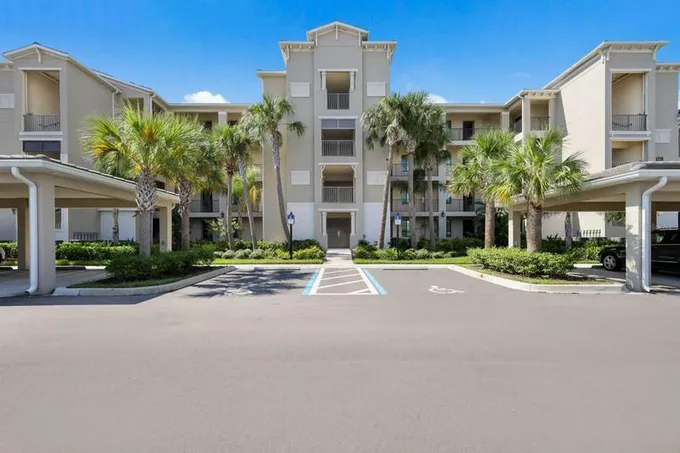17724 GAWTHROP DR UNIT 403, BRADENTON, FL 34211 Condominium For Sale  MLS# A4594388