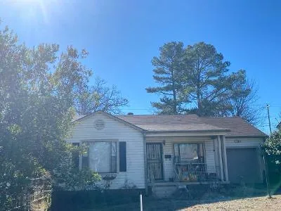 S Q St for Sale