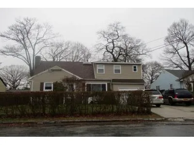 Andrews Ave for Sale