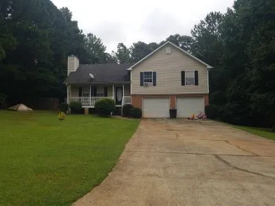 Macadamia Ct for Sale