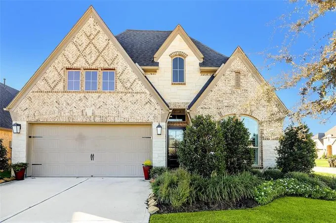 29147 Autumn Brook Dr, Fulshear, TX 77441 for Sale