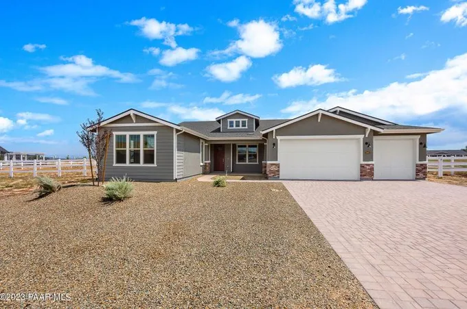 2865 Nelson Ln, Chino Valley, AZ 86323 - MLS 1059386 for Sale