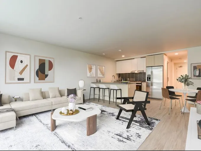 Unit 423 - Sawbuck - Portland, OR for Rent