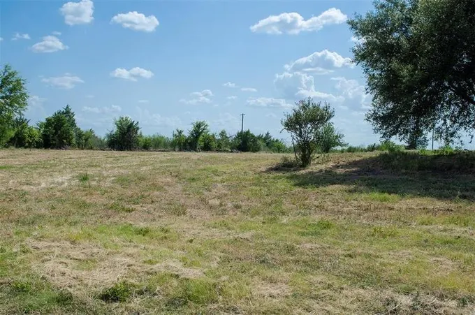 000 Sunflower LN, Brenham, TX 77426 for Sale