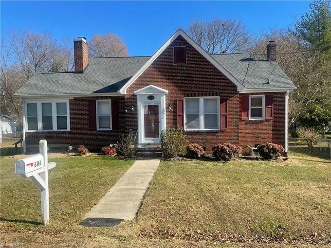 606 ELM ST, Eden, NC 27288 Single Family Residence For Sale  MLS# 1126974