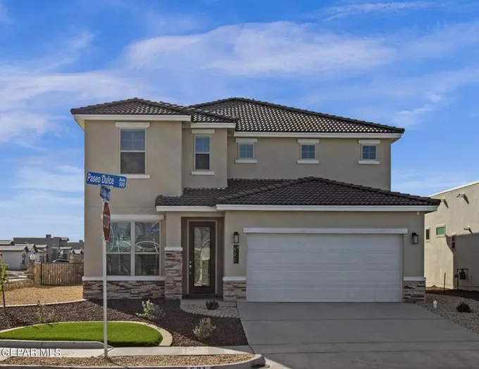 521 Paseo Dulce Avenue, Horizon City, TX 79928 for Sale