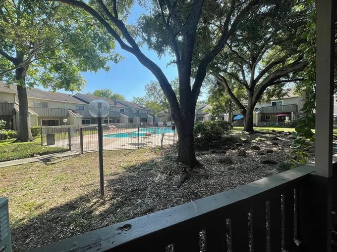 5005 Georgi Ln #156, Houston, TX 77092 for Sale