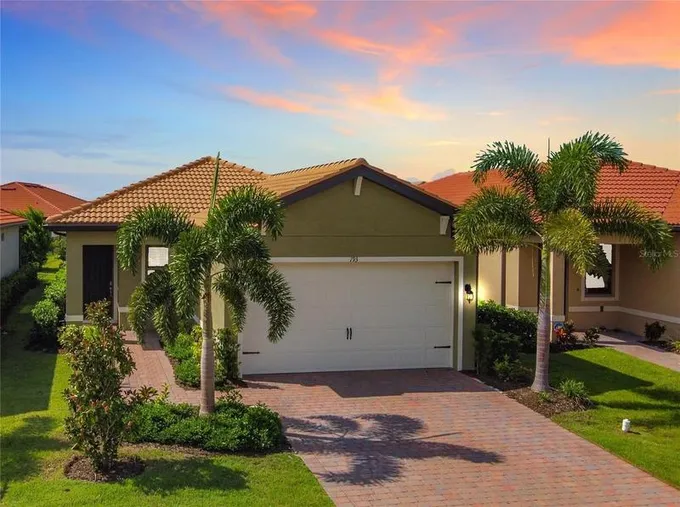 193 Villoresi Blvd, NORTH VENICE, FL 34275  MLS# N6128336 for Sale