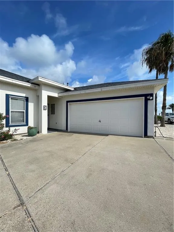 15309 Bonasse Ct C, Corpus Christi, TX 78418 for Sale