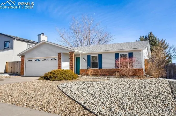 3975 Beltana Dr, Colorado Springs, CO 80920 - MLS 6241386 for Sale