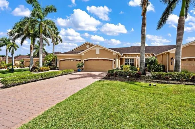 4691 Turnberry Cir, North Port, FL 34288 - MLS N6128766 for Sale