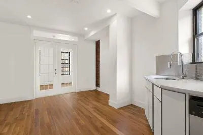 14237807  211 Madison St for Sale