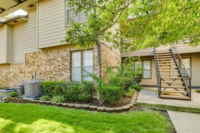 5300 Keller Springs Rd #1041, Dallas, TX 75248 for Sale