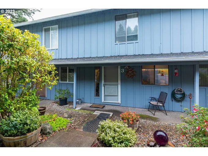 445 NE WILLIAMS AVE #3, Depoe Bay OR 97341 for Sale