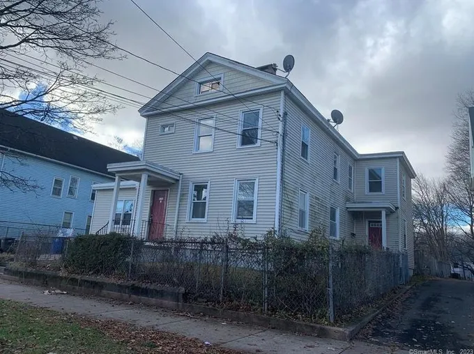 424 Dixwell Ave #2, New Haven, CT 06511 - MLS 170615570 for Rent