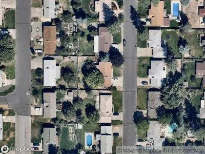 N Elizabeth St for Sale
