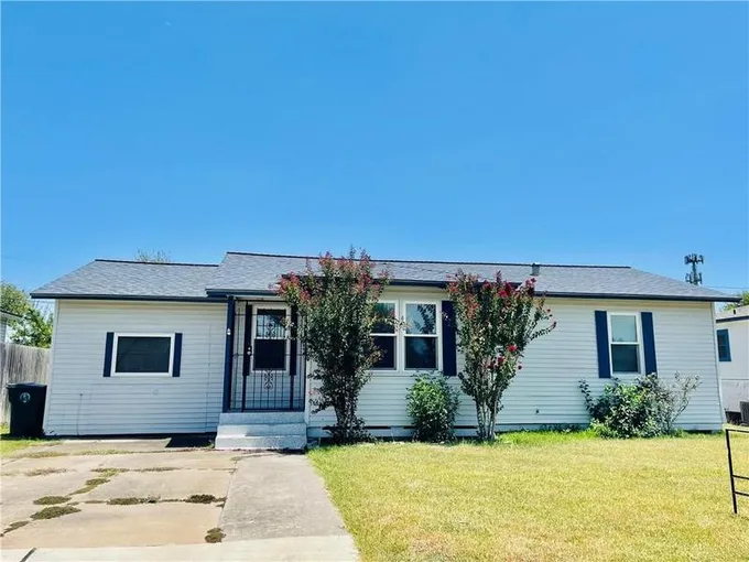 4946 Dodd Dr, Corpus Christi, TX 78415 for Sale