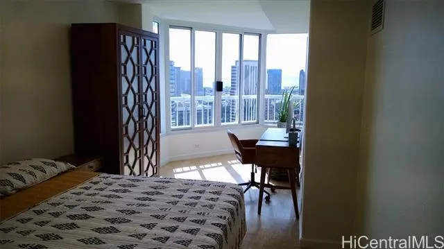 1212 Nuuanu Avenue 3902, Honolulu HI 96817 for Sale