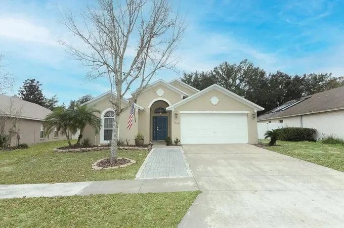 30129 Pga Dr, Sorrento, FL 32776 - MLS O6168943 for Sale