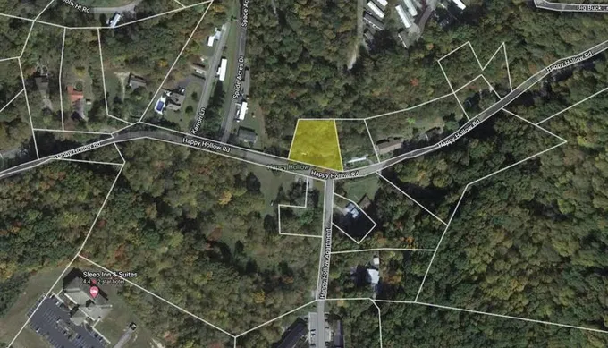415 HAPPY HOLLOW RD, Middlesboro, KY 40965 Single Family Residence For Sale  MLS# 24000890