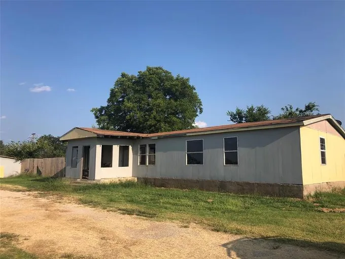 318 County Road 246, Breckenridge, TX 76424 for Sale