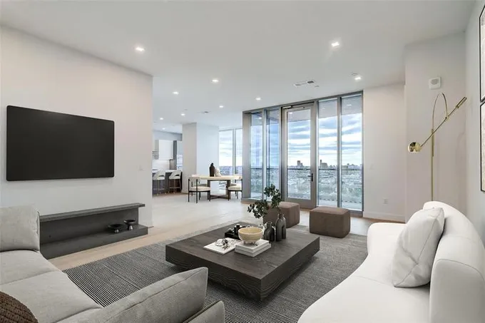 1711 Allen Parkway #2202, Houston, TX 77019 for Rent