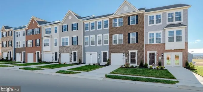 2238 Barhill Way #SAVANNAH LOT 2171, Jeffersonton, VA 22724 - MLS VACU2006580 for Sale