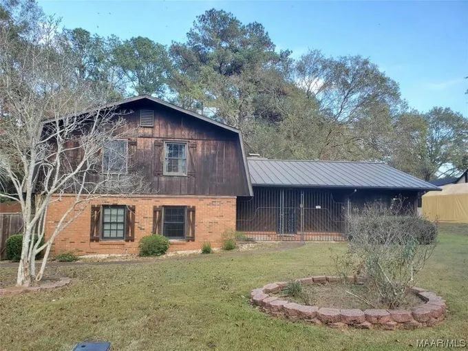 813 GONZALES DR, Dothan, AL 36305 Single Family Residence For Sale  MLS# 548832