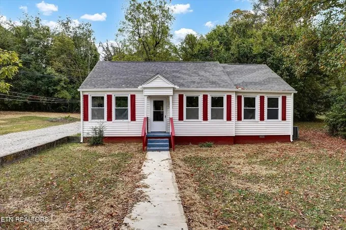 3100 Forestdale Ave, Knoxville, TN 37917  MLS# 1242877 for Sale
