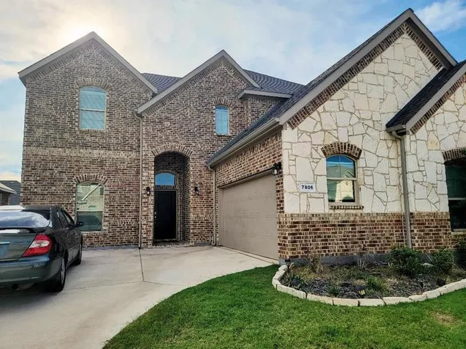 7806 Highcroft Ct, ARLINGTON, TX 76001 for Sale