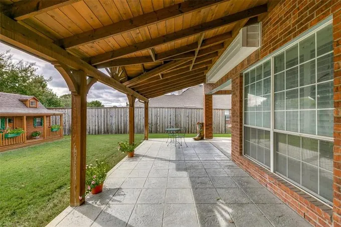 3202 Fair Oak Dr, Rowlett, TX 75089 for Sale
