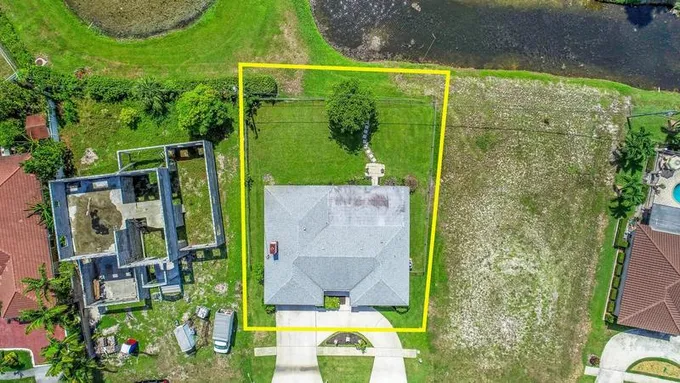 1334 N Mangonia Dr, West Palm Beach, FL 33401  MLS# RX-10831765 for Sale